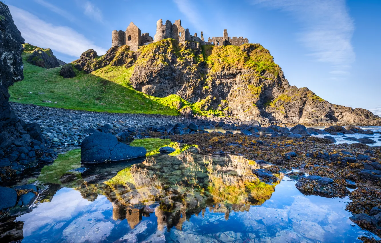 Photo wallpaper castle, rocks, Northern Ireland, Dunluce