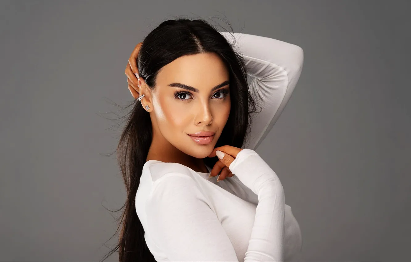 Photo wallpaper look, brunette, long hair, eyes, smile, pretty, lips, brunette