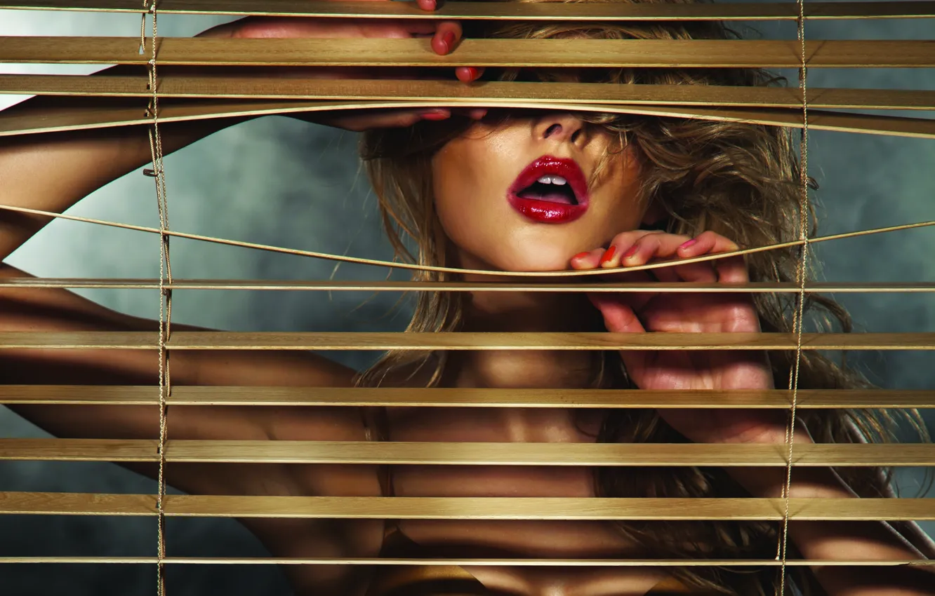 Photo wallpaper girl, lipstick, lips, blinds, blonde