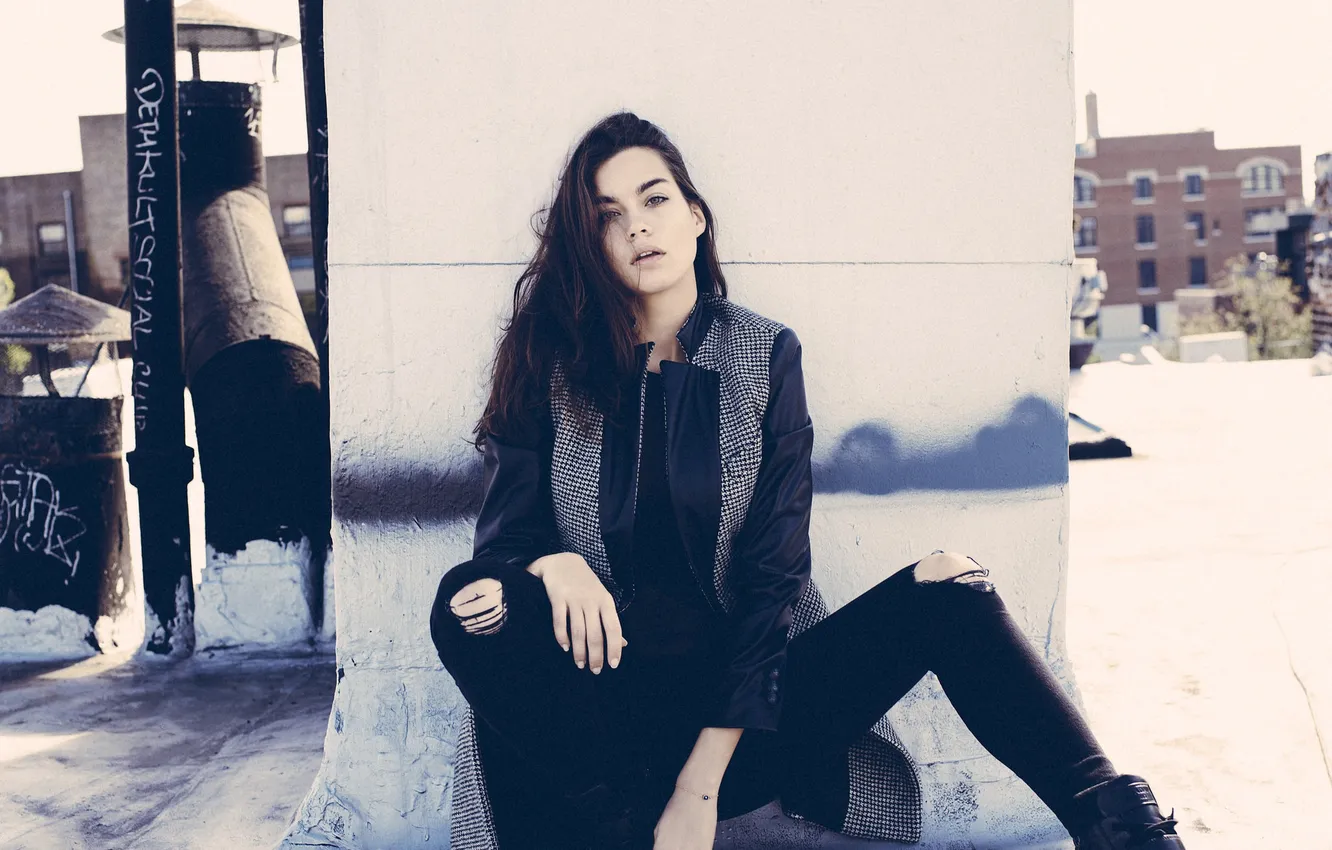 Photo wallpaper girl, brunette, sitting, Margo Szabo