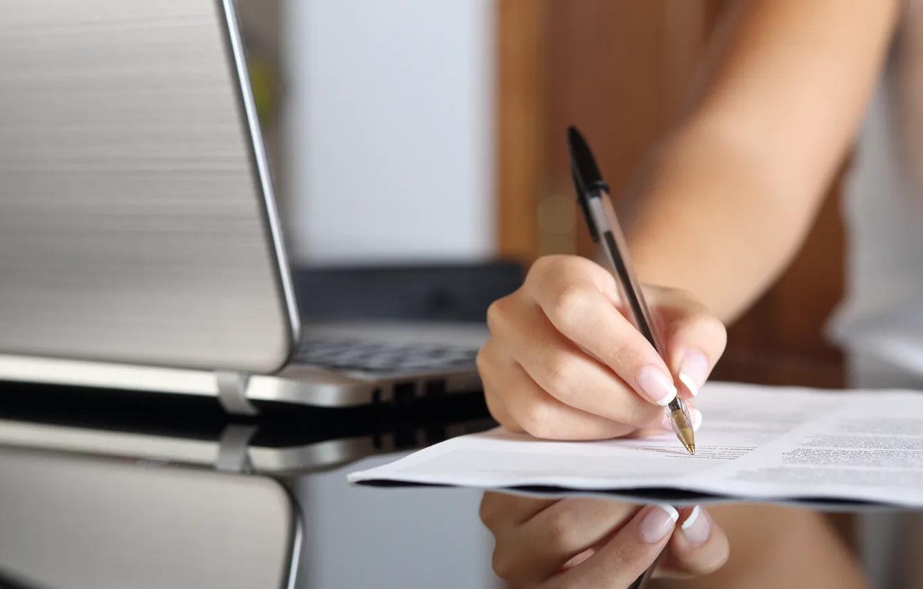 Photo wallpaper girl, pen, fingers