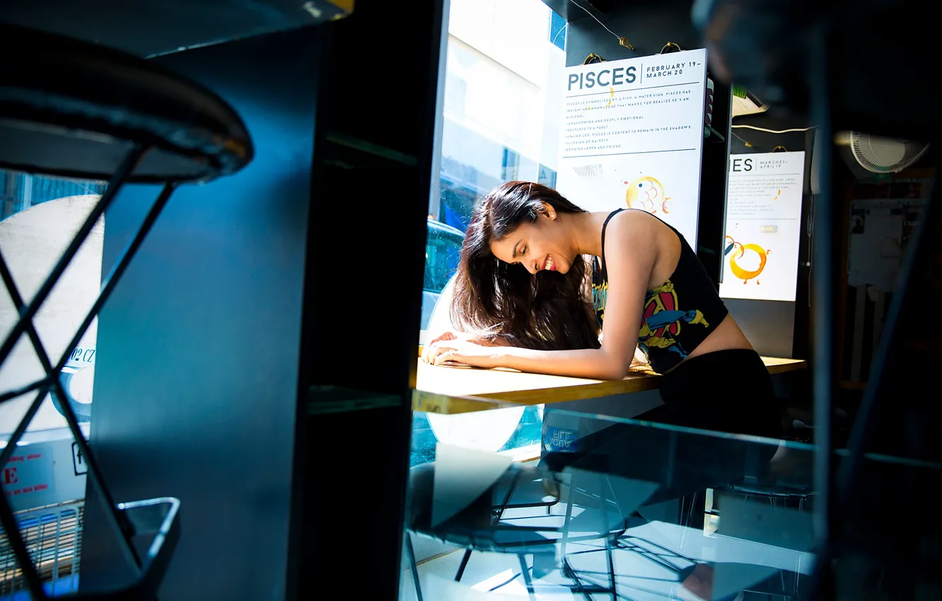 Photo wallpaper girl, smile, model, pose, Photoshoot