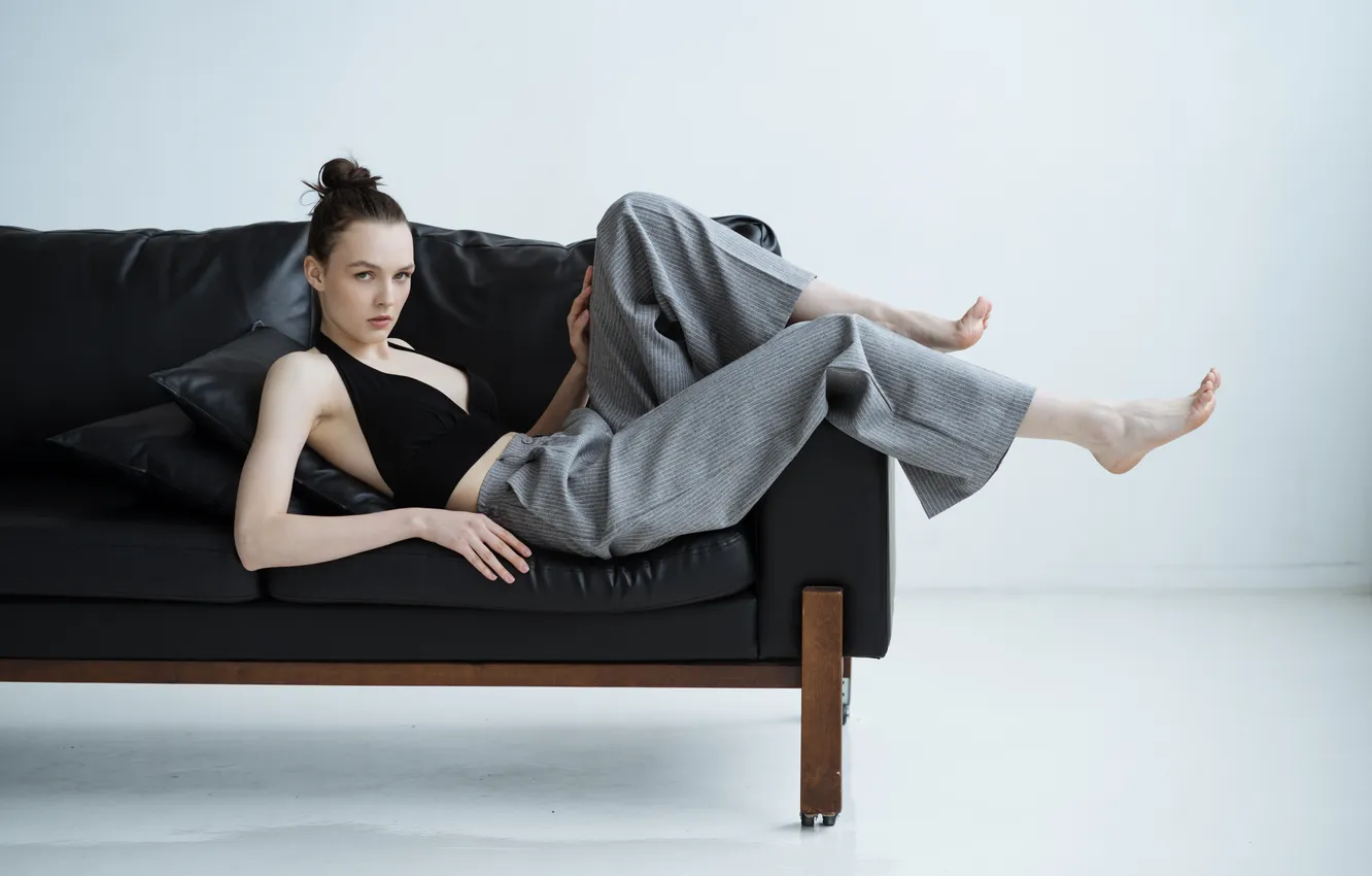 Photo wallpaper girl, sofa, sofa, light background, model posing, Pavel Zaikov