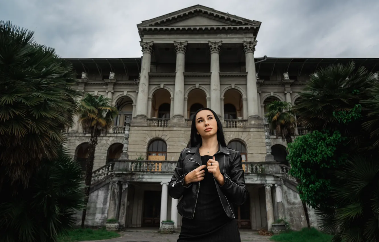 Photo wallpaper look, girl, pose, photo, building, brunette, jacket, Artamonov Sergey