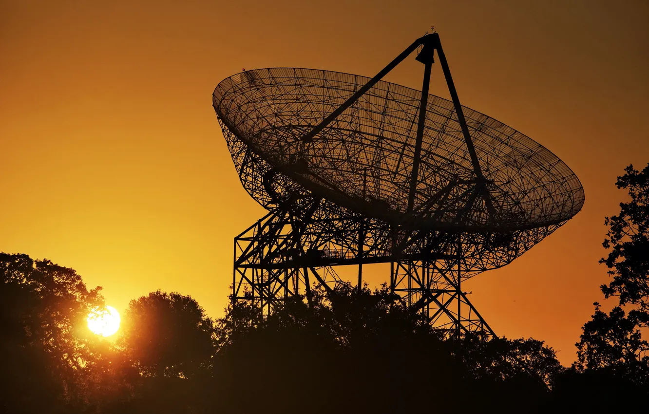Photo wallpaper the sun, dawn, antenna, radio telescope