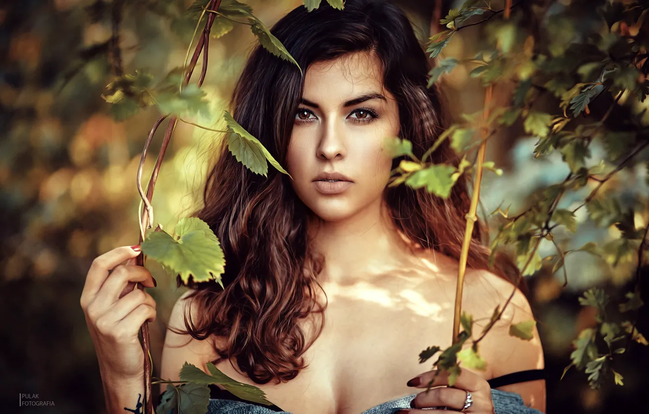 Photo wallpaper leaves, branches, portrait, makeup, garden, dress, hairstyle, brown hair
