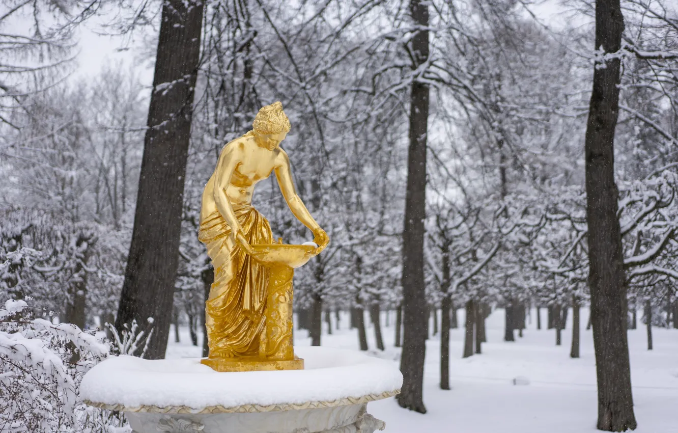 Photo wallpaper snow, Park, statue, gold, Peterhof