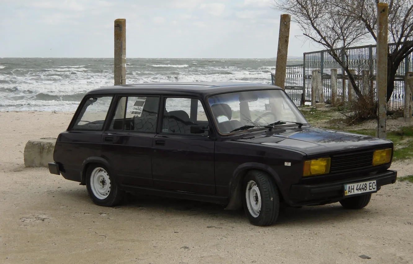 Photo wallpaper black, river, Lada, 2104