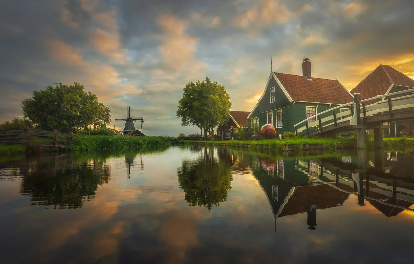 Photo wallpaper clouds, trees, lake, reflection, shore, home, village, house