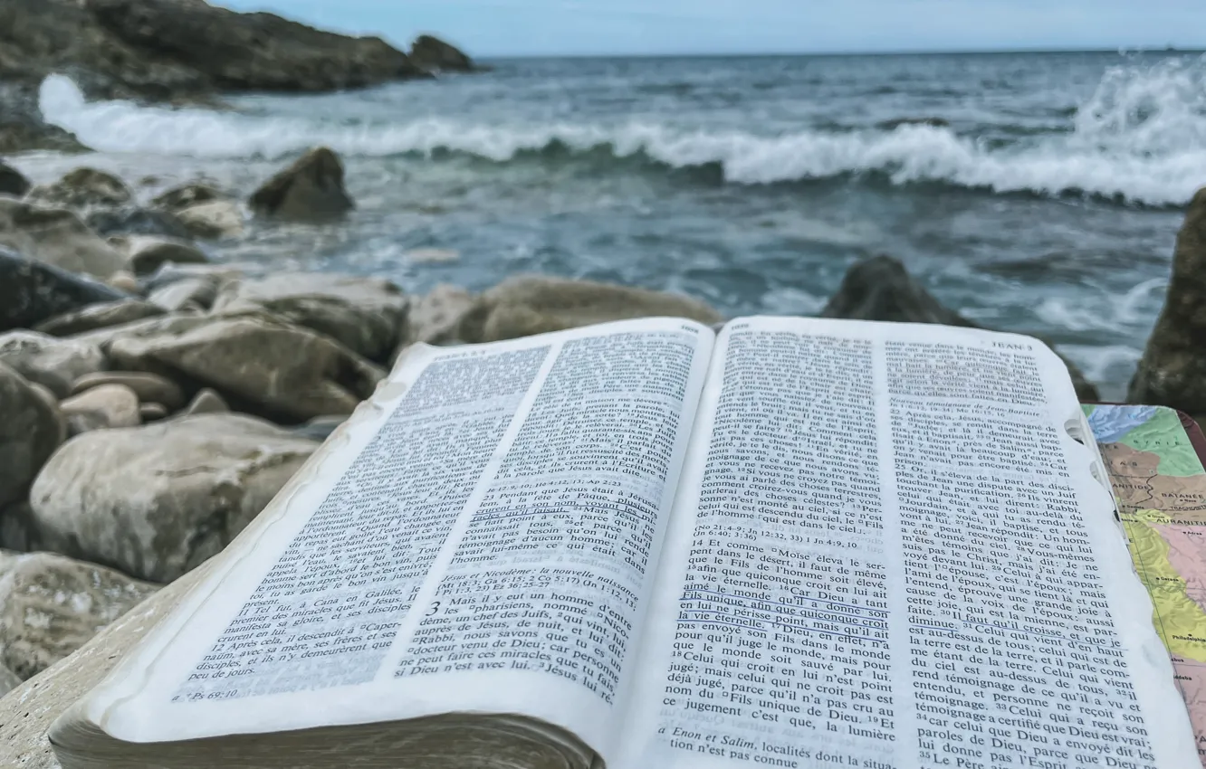 Photo wallpaper Love, Christian, God, Ocean, Rocks, Reading, Stones, Bible