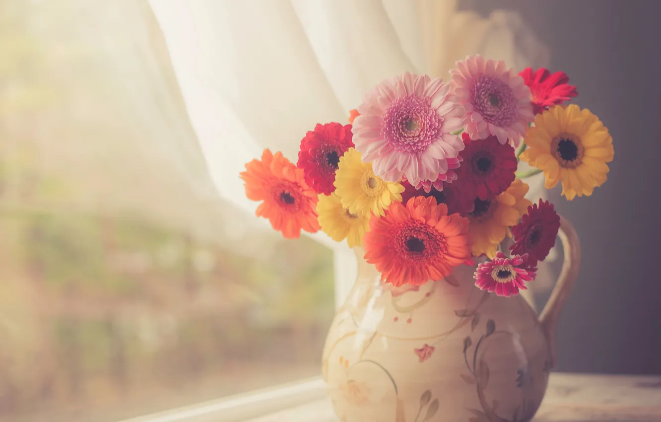Photo wallpaper bouquet, pitcher, gerbera