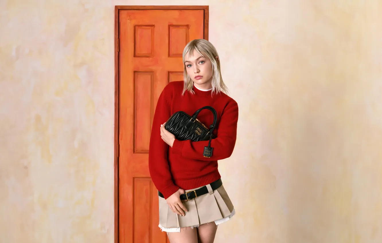 Photo wallpaper girl, model, attire, Gigi Hadid