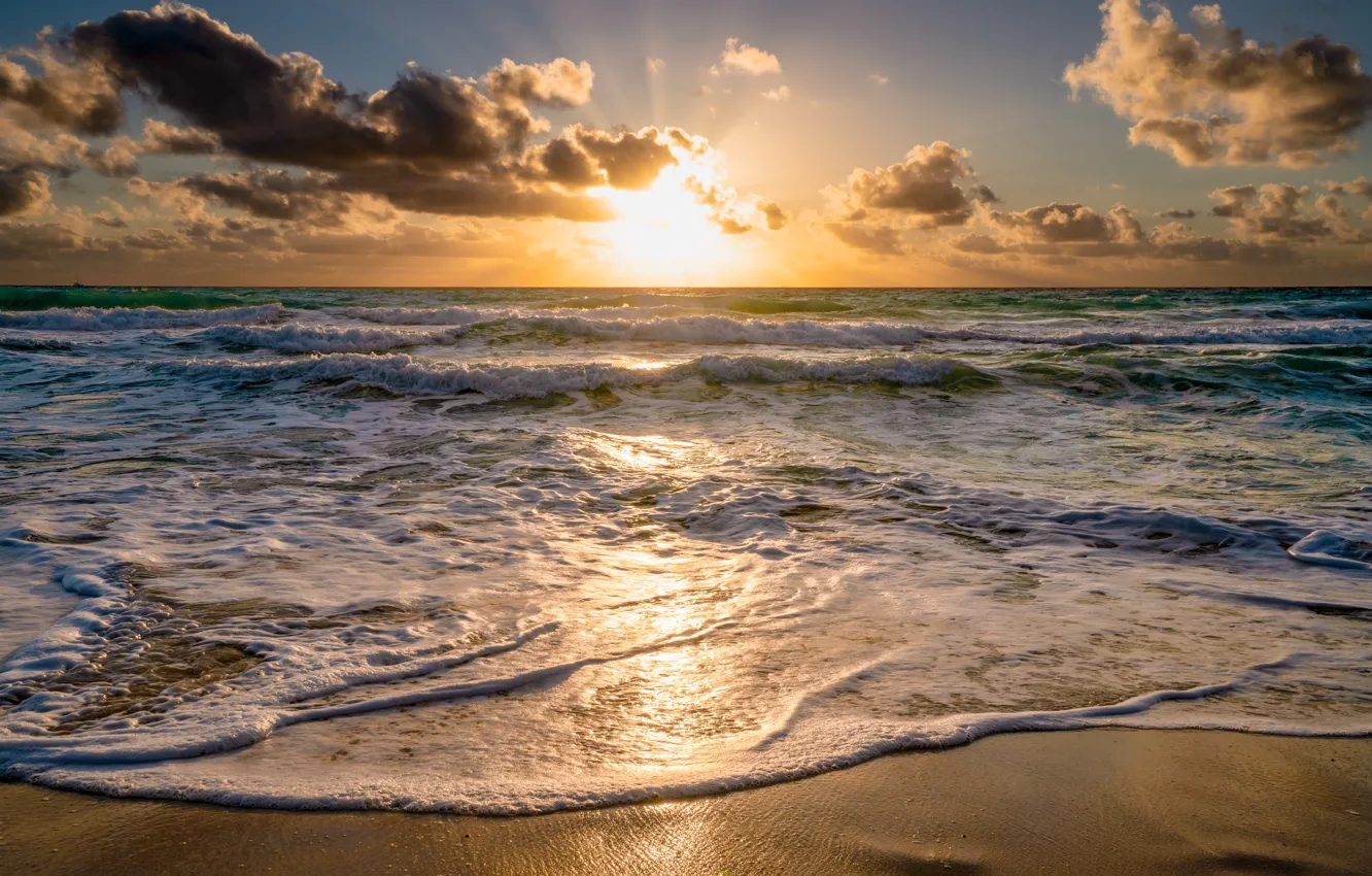 Photo wallpaper sea, the sun, shore, surf