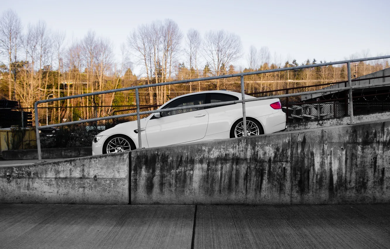 Photo wallpaper white, the sky, trees, BMW, BMW, profile, white, e92