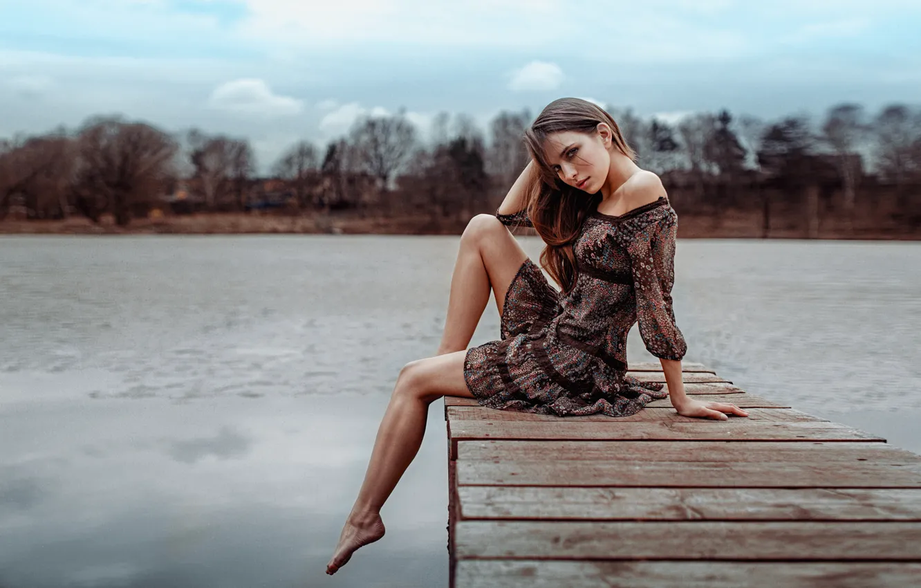 Photo wallpaper girl, pose, lake, model, portrait, dress, legs, sexy