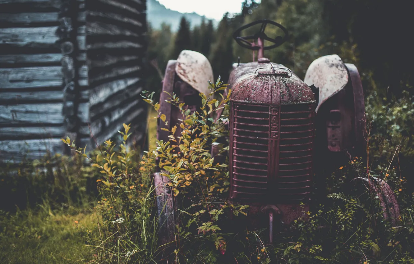 Photo wallpaper retro, tractor, case