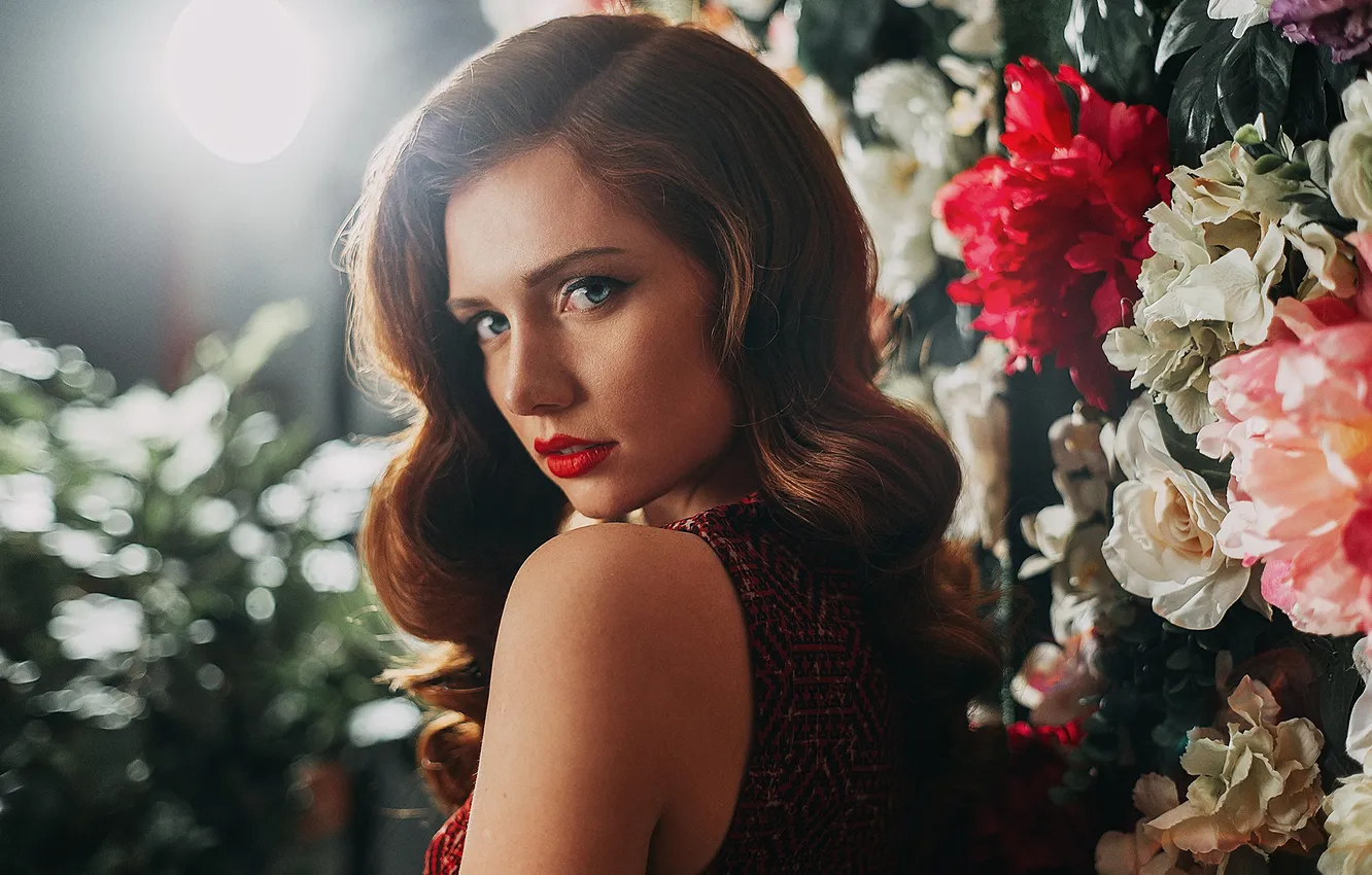 Photo wallpaper look, flowers, model, portrait, makeup, hairstyle, beauty, bokeh