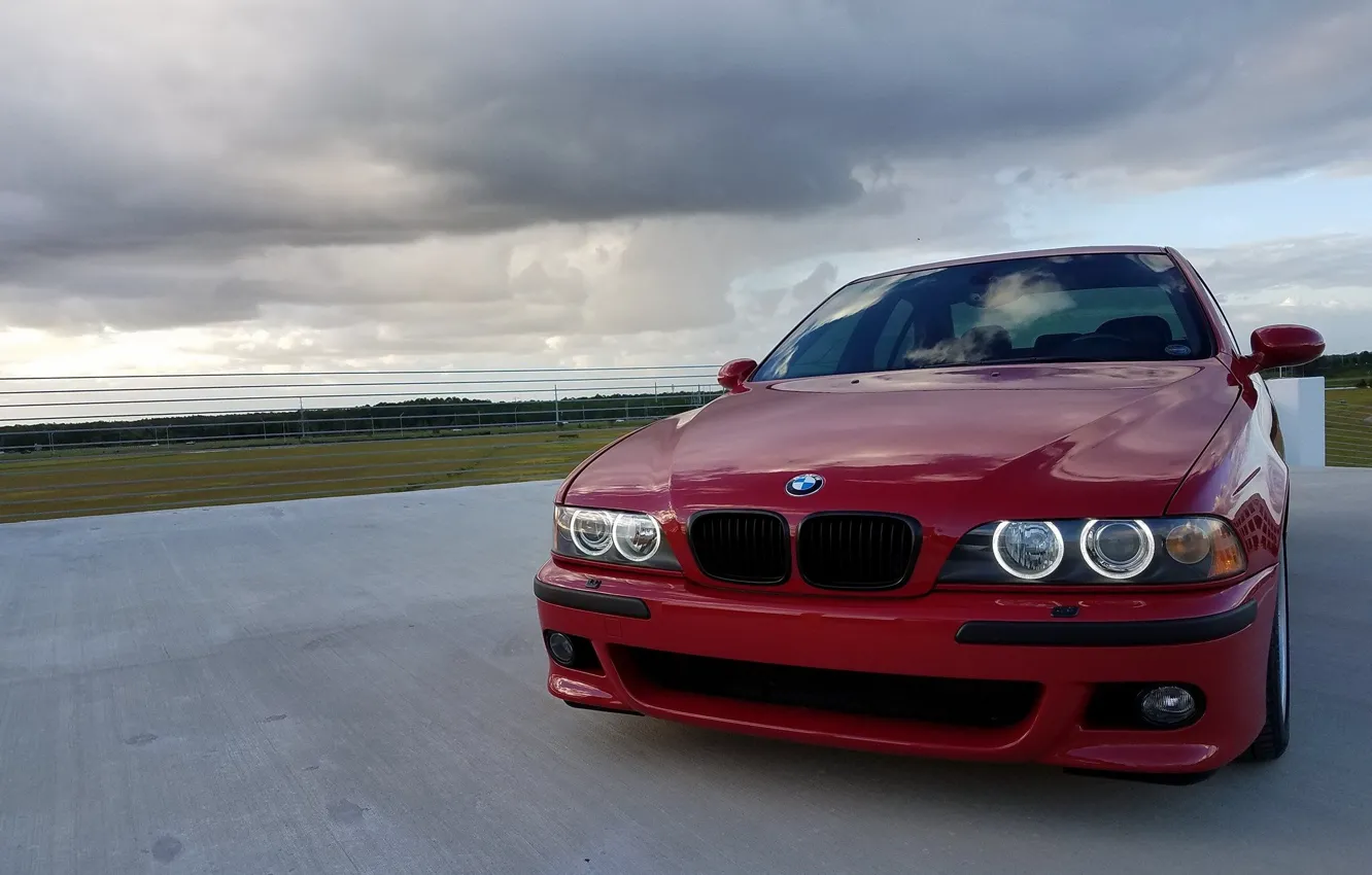 Photo wallpaper Red, Clouds, Evening, E39, M5