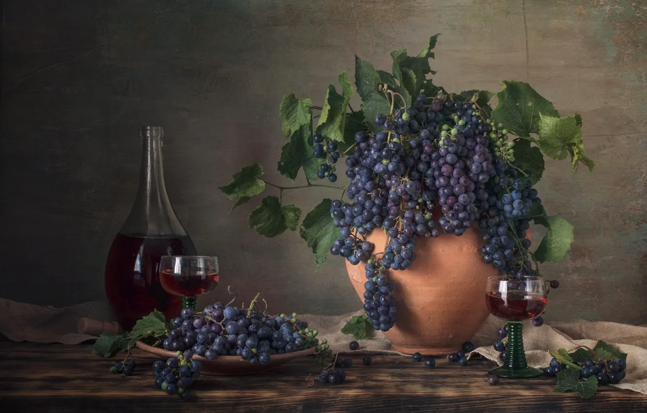 Photo wallpaper leaves, table, wine, glass, bottle, bouquet, grapes, alcohol