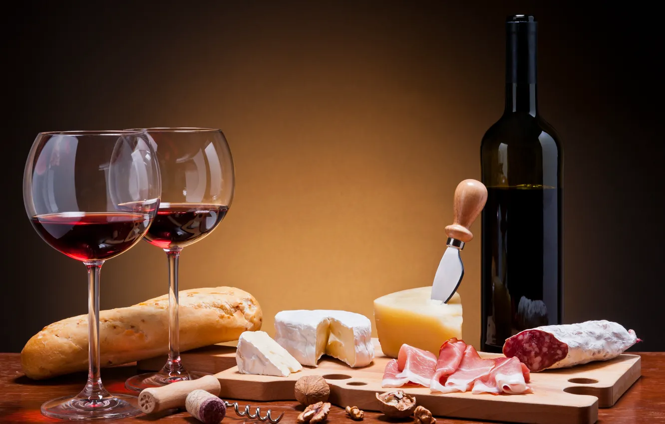 Photo wallpaper red, wine, glass, bottle, cheese, bread, meat, sausage