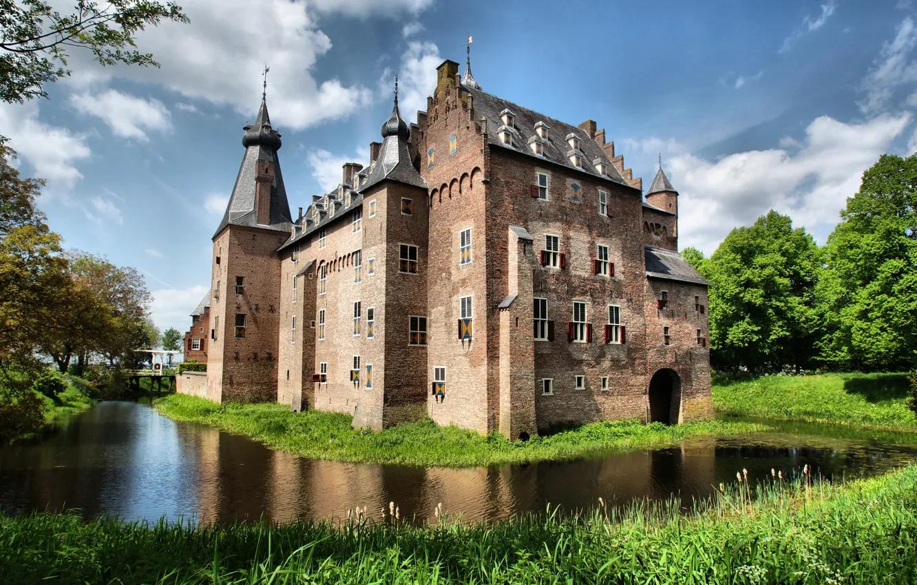 Photo wallpaper clouds, trees, pond, castle, Netherlands, Gelderland, Castle Doorwerth