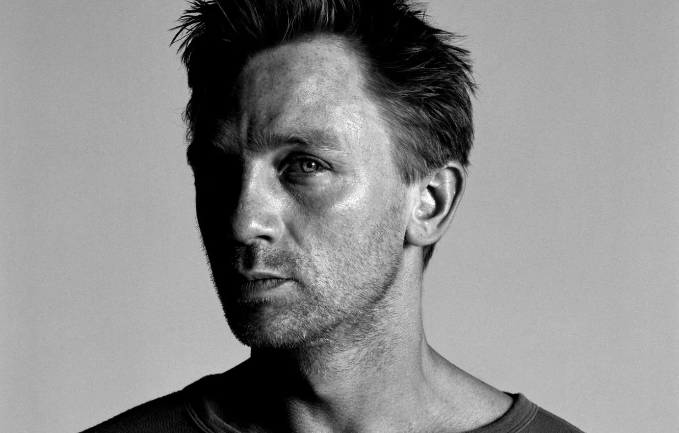 Photo wallpaper actor, Daniel Craig, A mushchchina