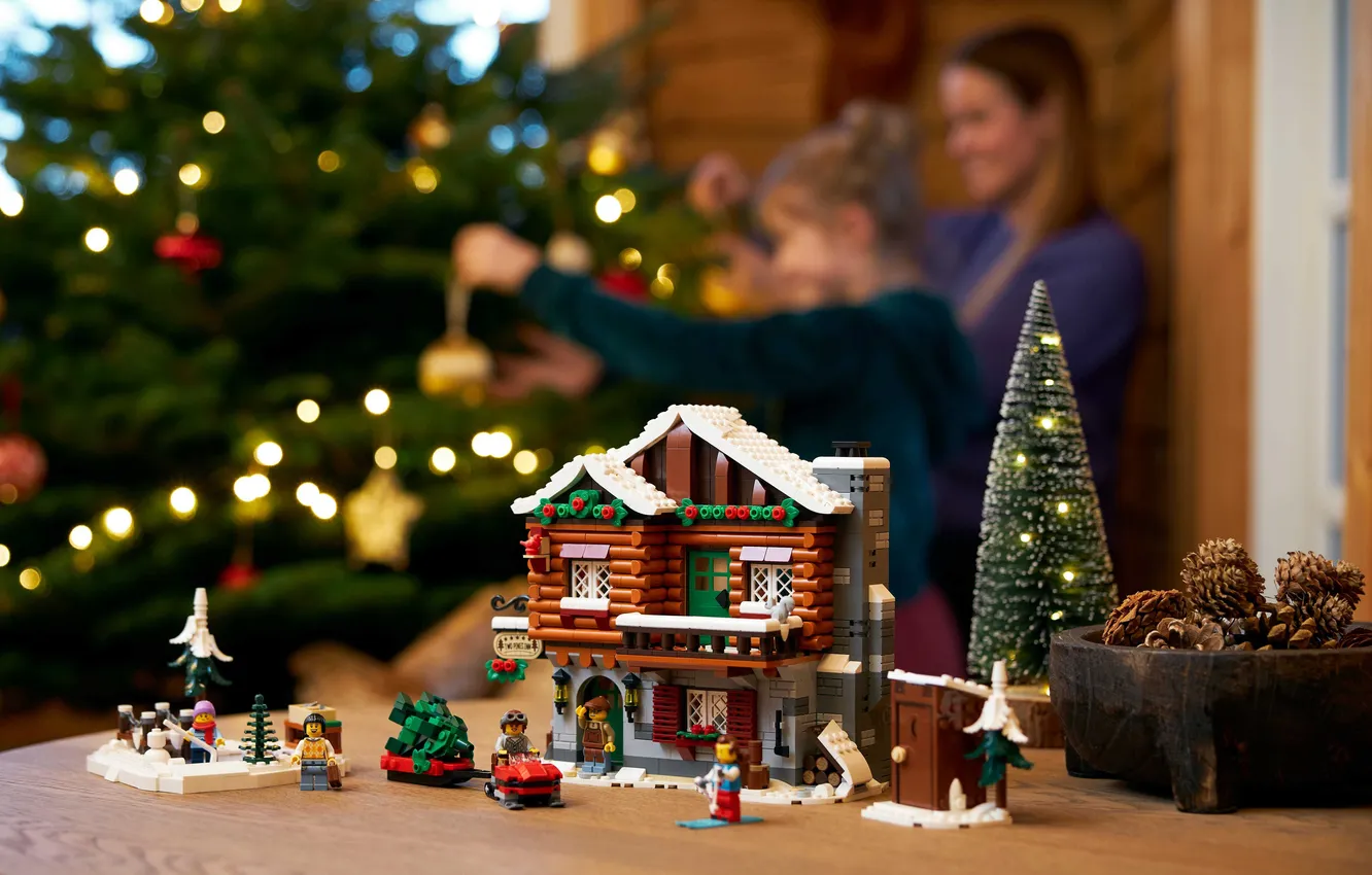 Photo wallpaper decoration, lights, new year, Christmas, bumps, Festive mood, mother and daughter, decorate the Christmas tree