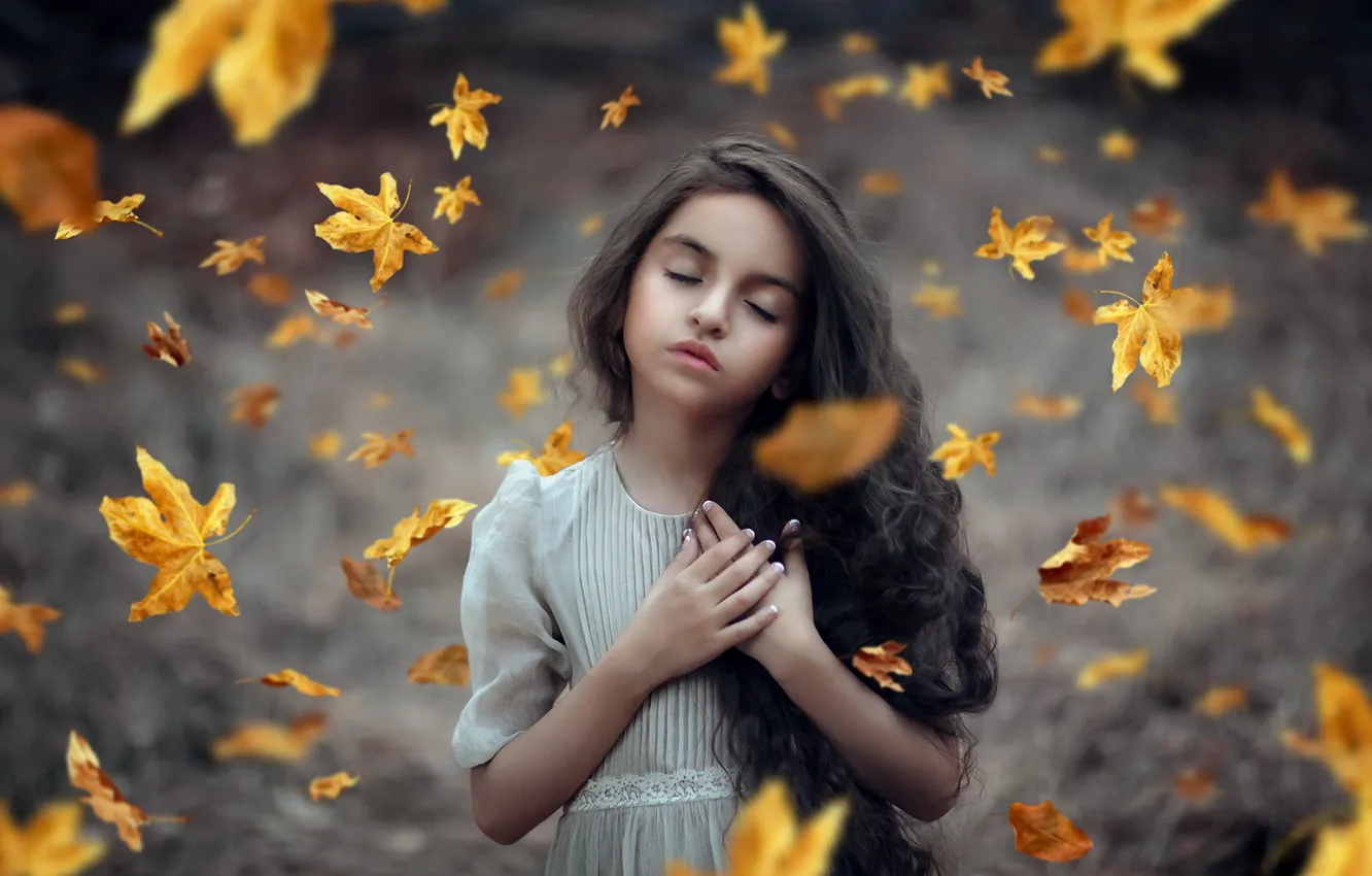 Photo wallpaper autumn, leaves, girl