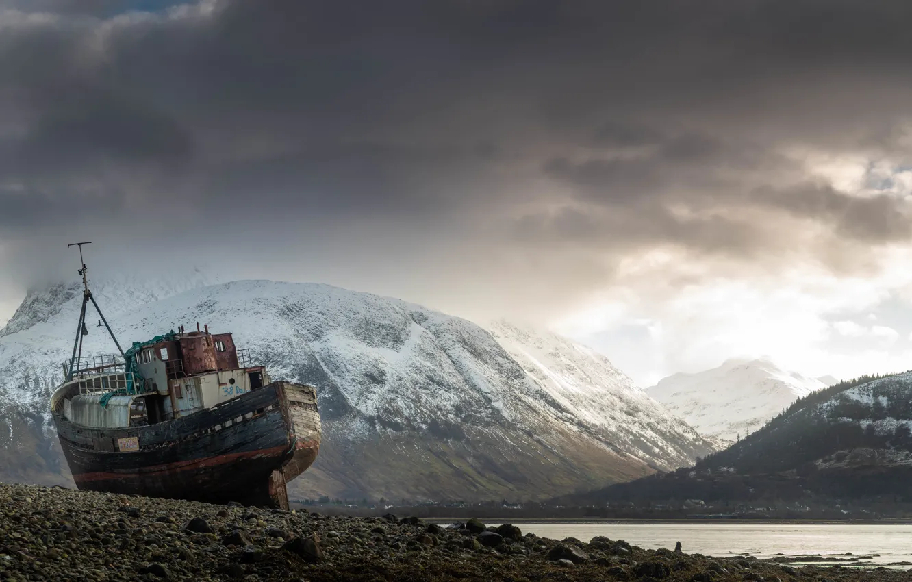 Photo wallpaper snow, mountains, ship, pond, the ship
