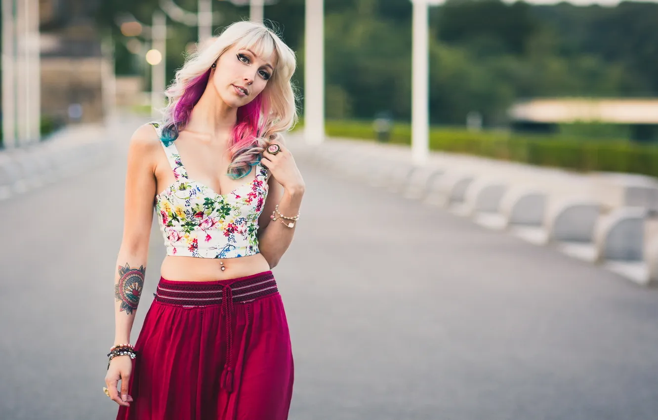 Photo wallpaper girl, pose, Joannie