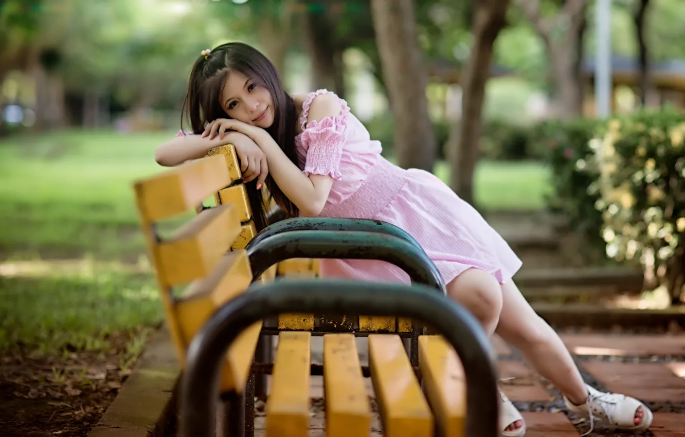 Photo wallpaper girl, Park, bench