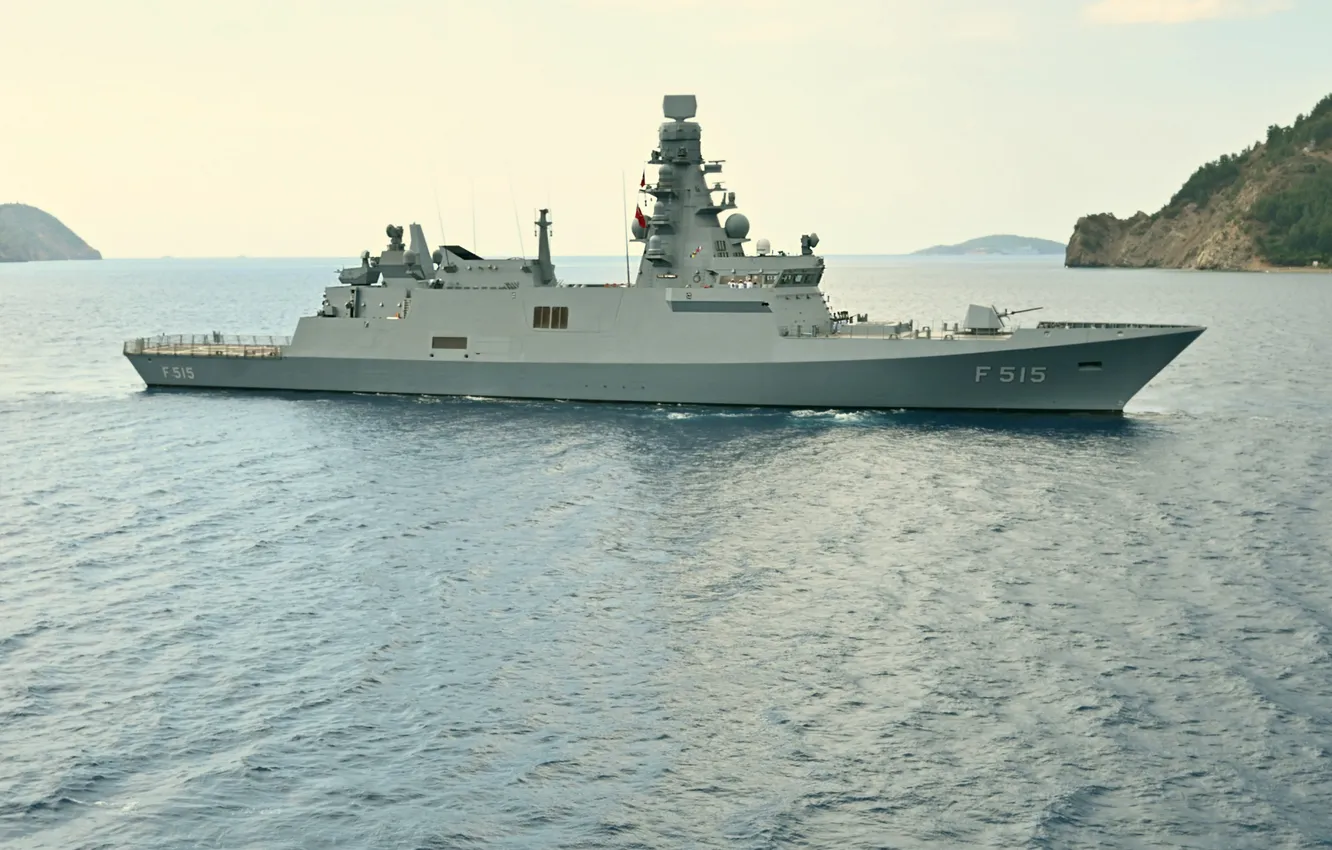 Photo wallpaper frigate, TCG Istanbul, F 515