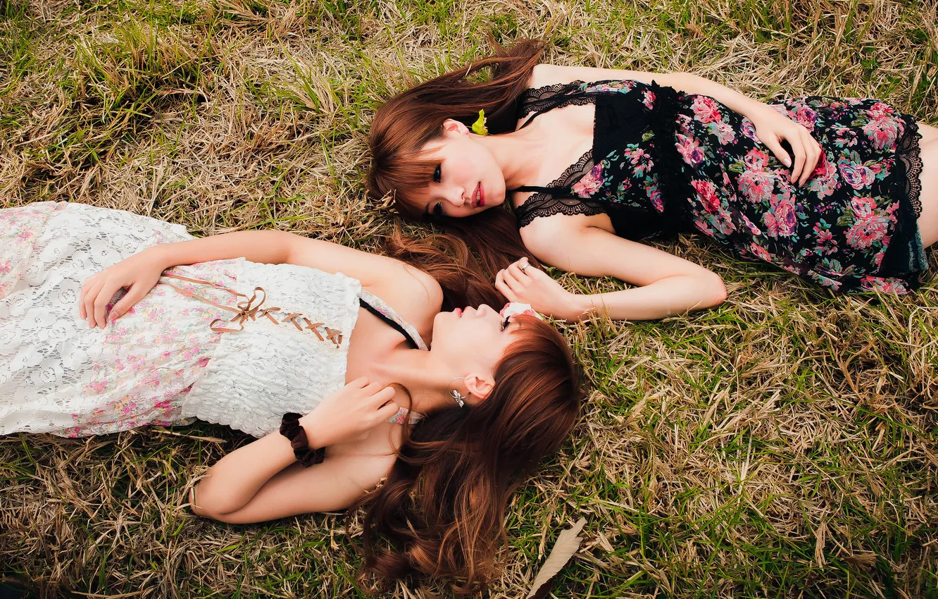 Photo wallpaper stay, redhead, friend, Oriental girls