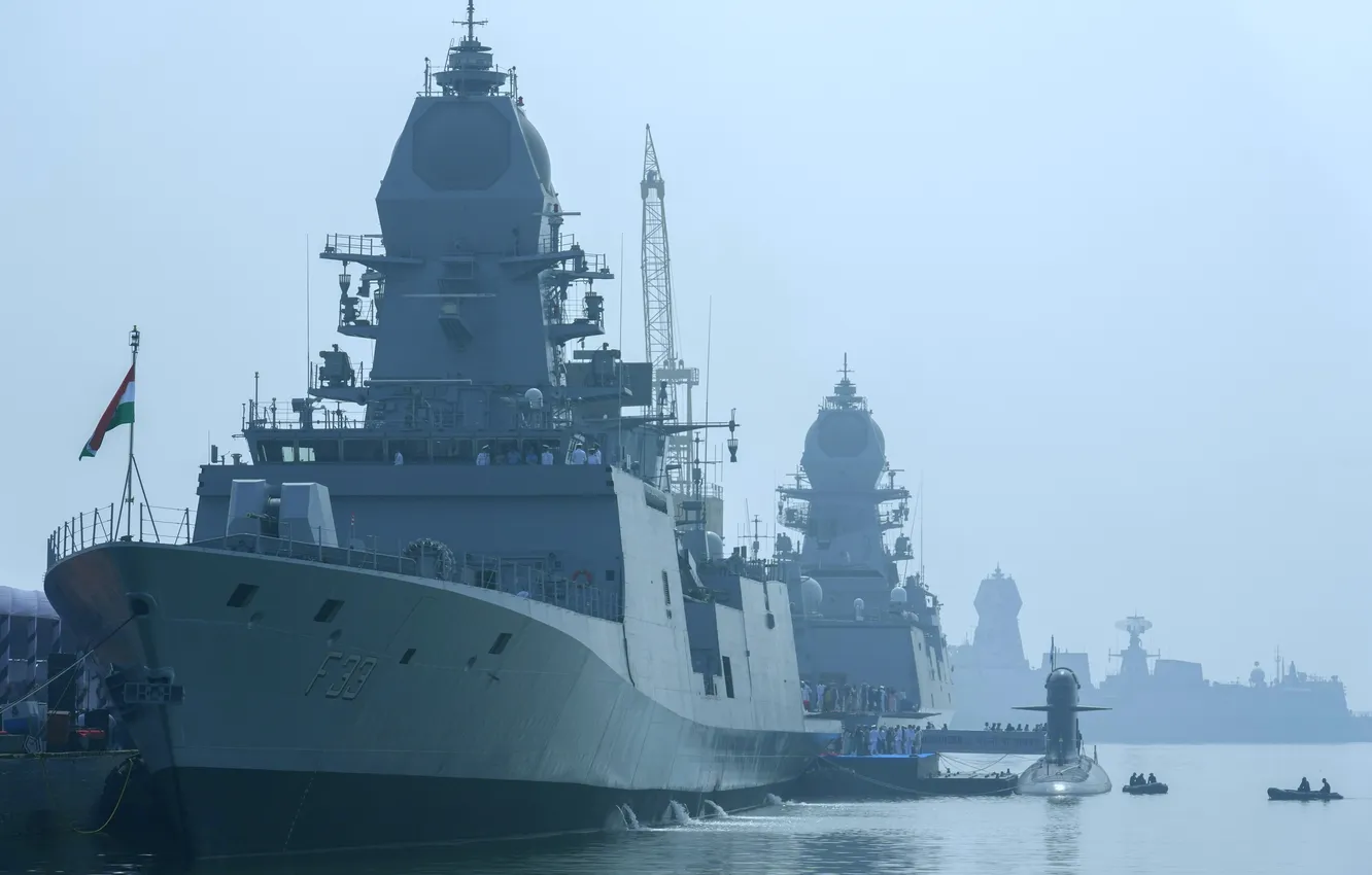 Photo wallpaper The Indian Navy, INS Vaghsheer submarine, the destroyer INS Nilgiri