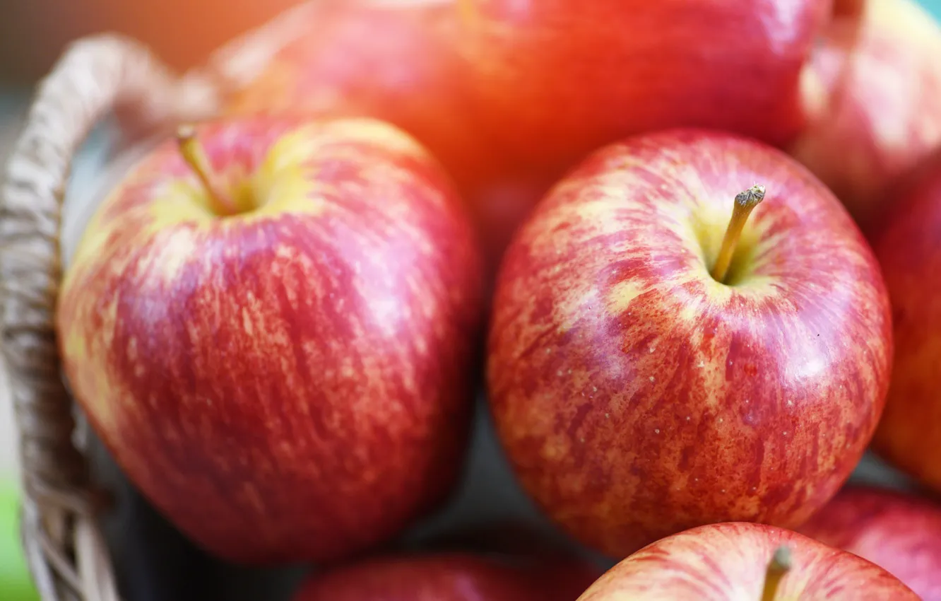 Photo wallpaper close-up, apples, food, blur, red, fruit, basket