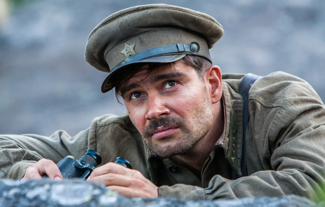 Photo wallpaper frame, binoculars, cap, Pyotr Fyodorov, The dawns here are quiet, petty officer, Vaskov