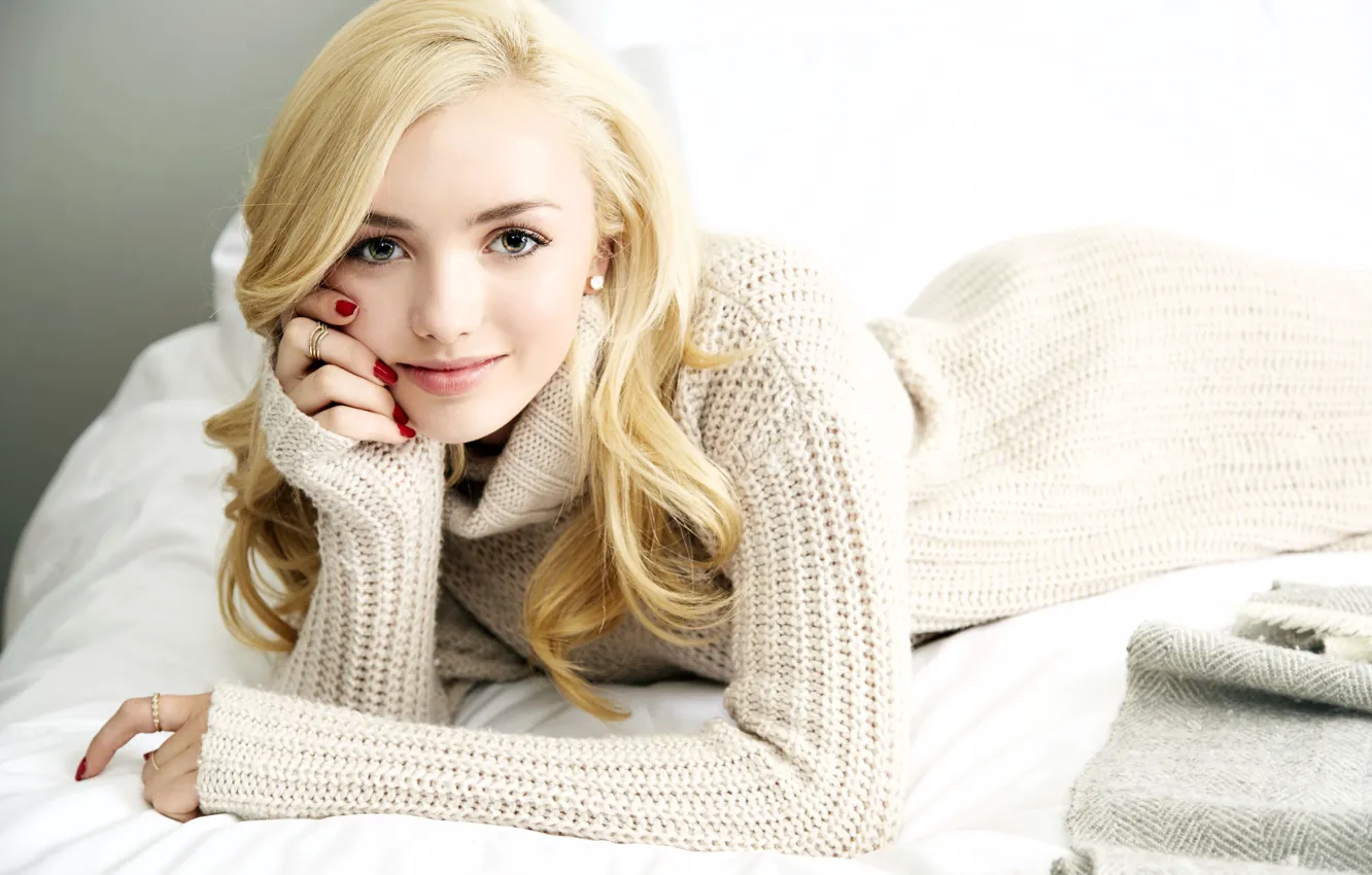 Photo wallpaper girl, actress, blonde, teen, Peyton Roi List