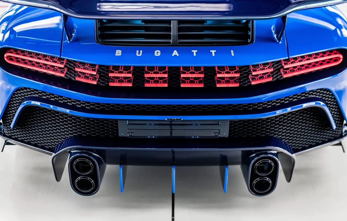Photo wallpaper Bugatti, One hundred and ten, Bugatti Centodieci, taillights