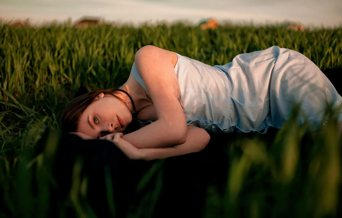 Photo wallpaper pose, lies, Xenia, Viktor Rakov