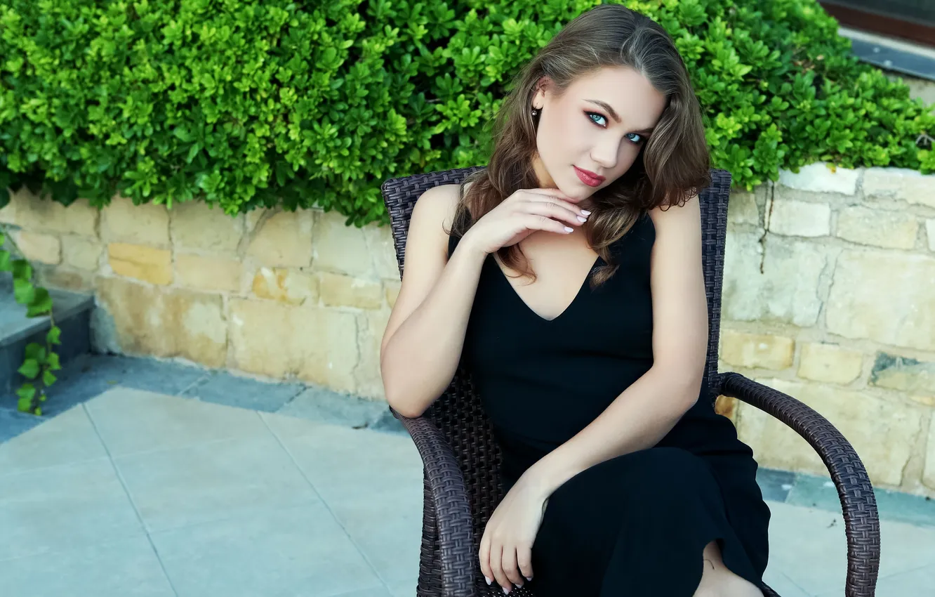 Photo wallpaper long hair, model, awesome, brunette, red lips, gorgeous, posing, beautiful face