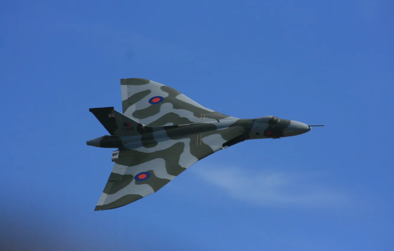 Photo wallpaper aircraft, war, airplane, aviation, dogfight, avro. avro vulcan