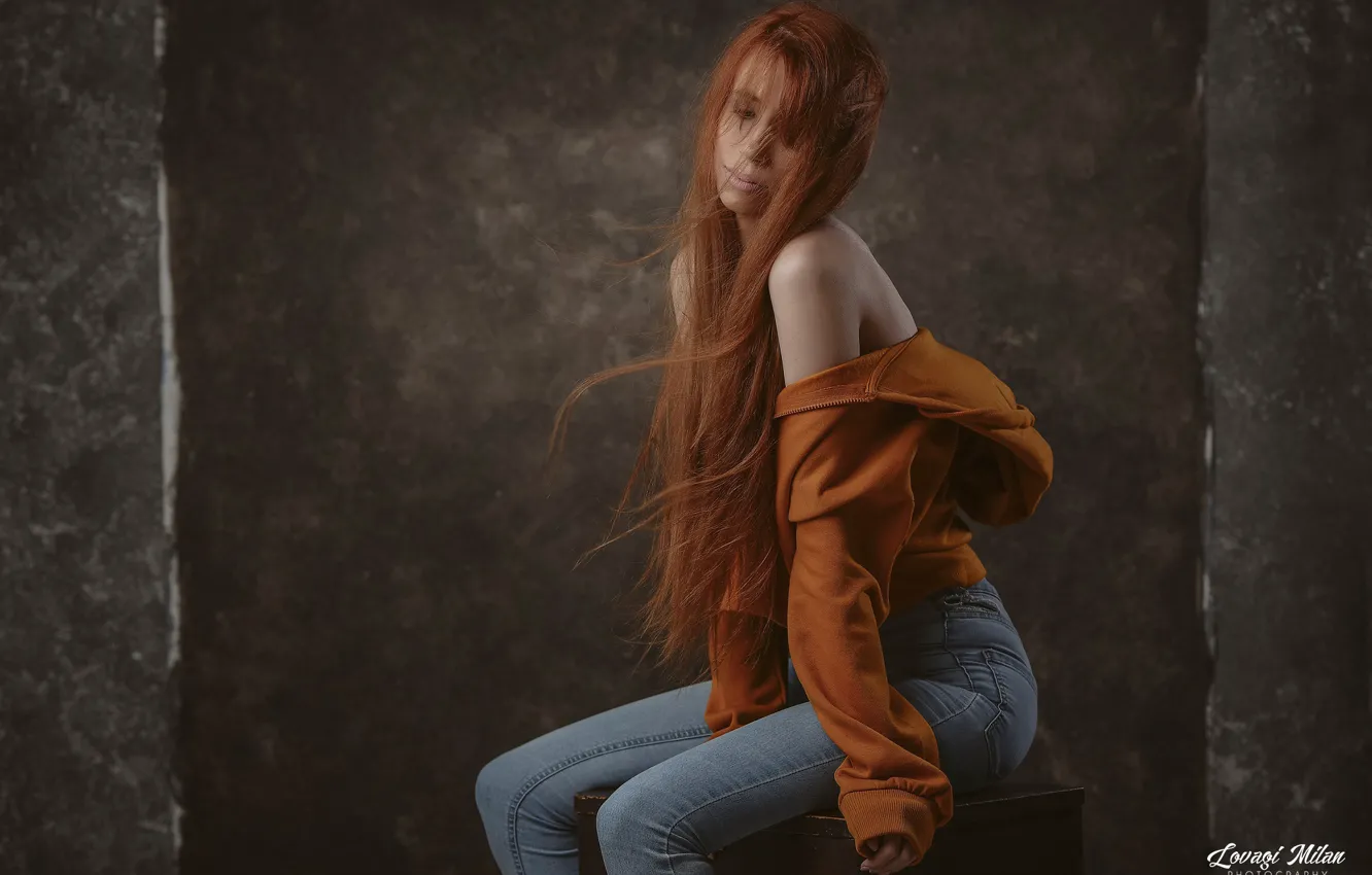 Photo wallpaper girl, pose, background, jeans, red, shoulders, redhead, long hair