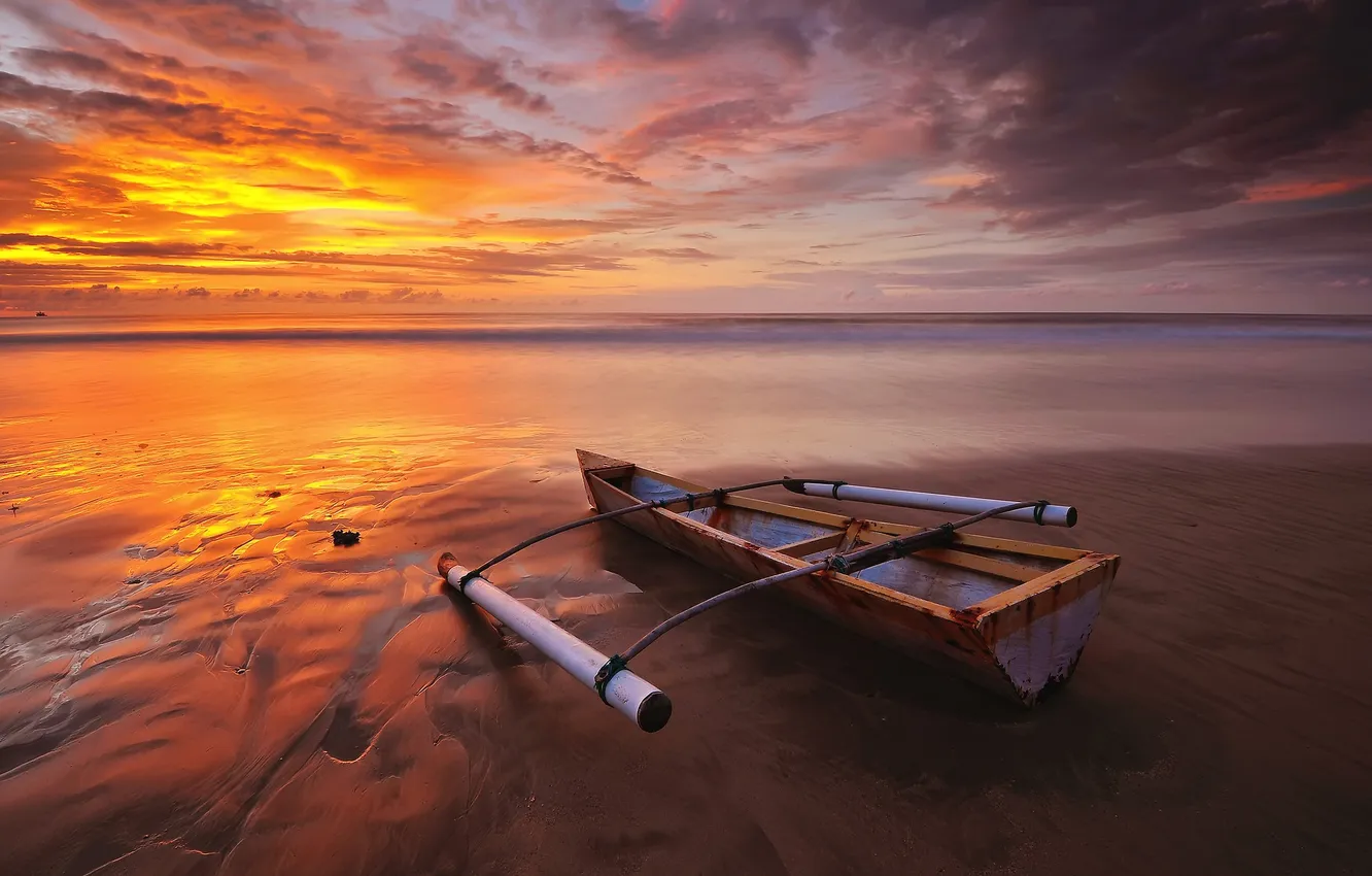 Photo wallpaper beach, clouds, sunrise, morning, horizon, Canoeing