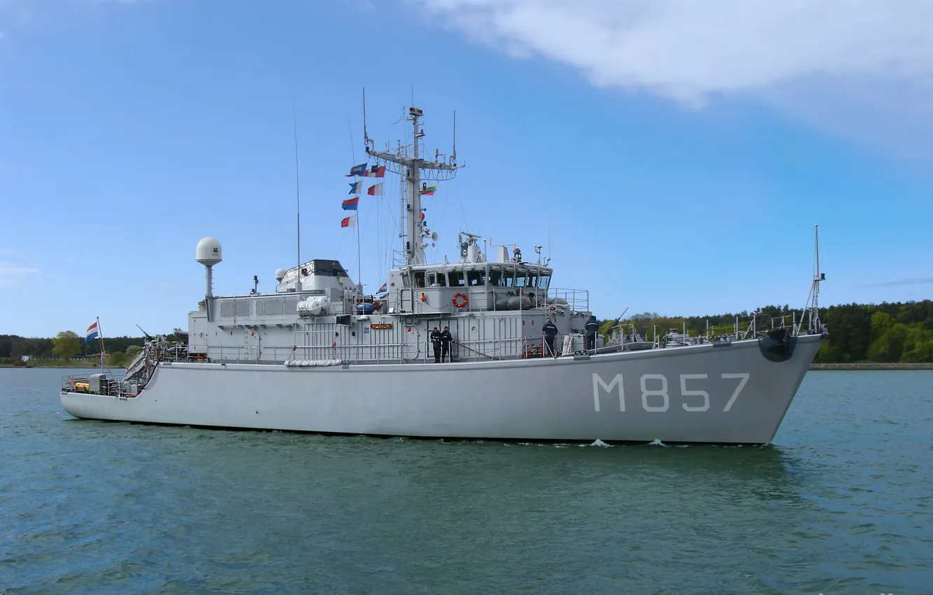Photo wallpaper minesweeper, Netherlands Navy, HNLMS Makkum