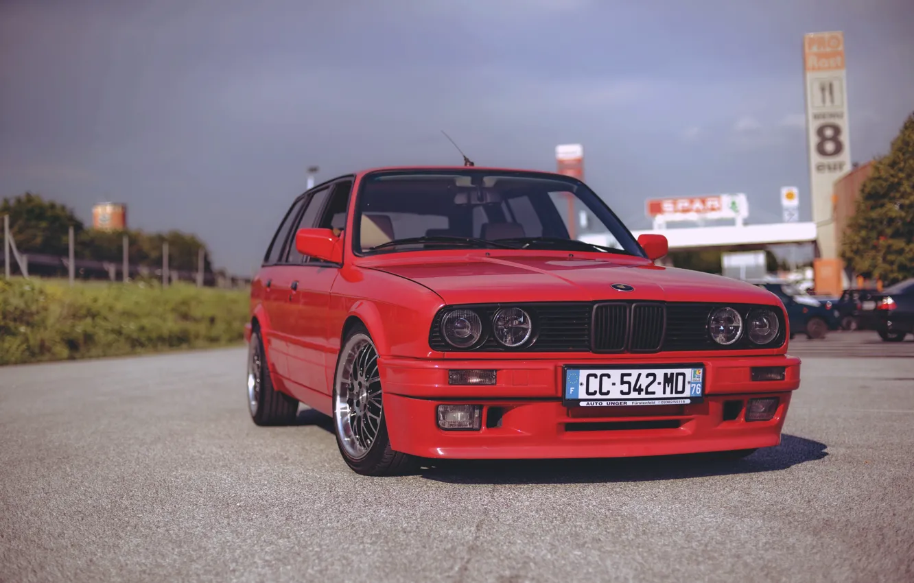 Photo wallpaper BMW, Germany, E30, RED, Touring, Wagon, Old School
