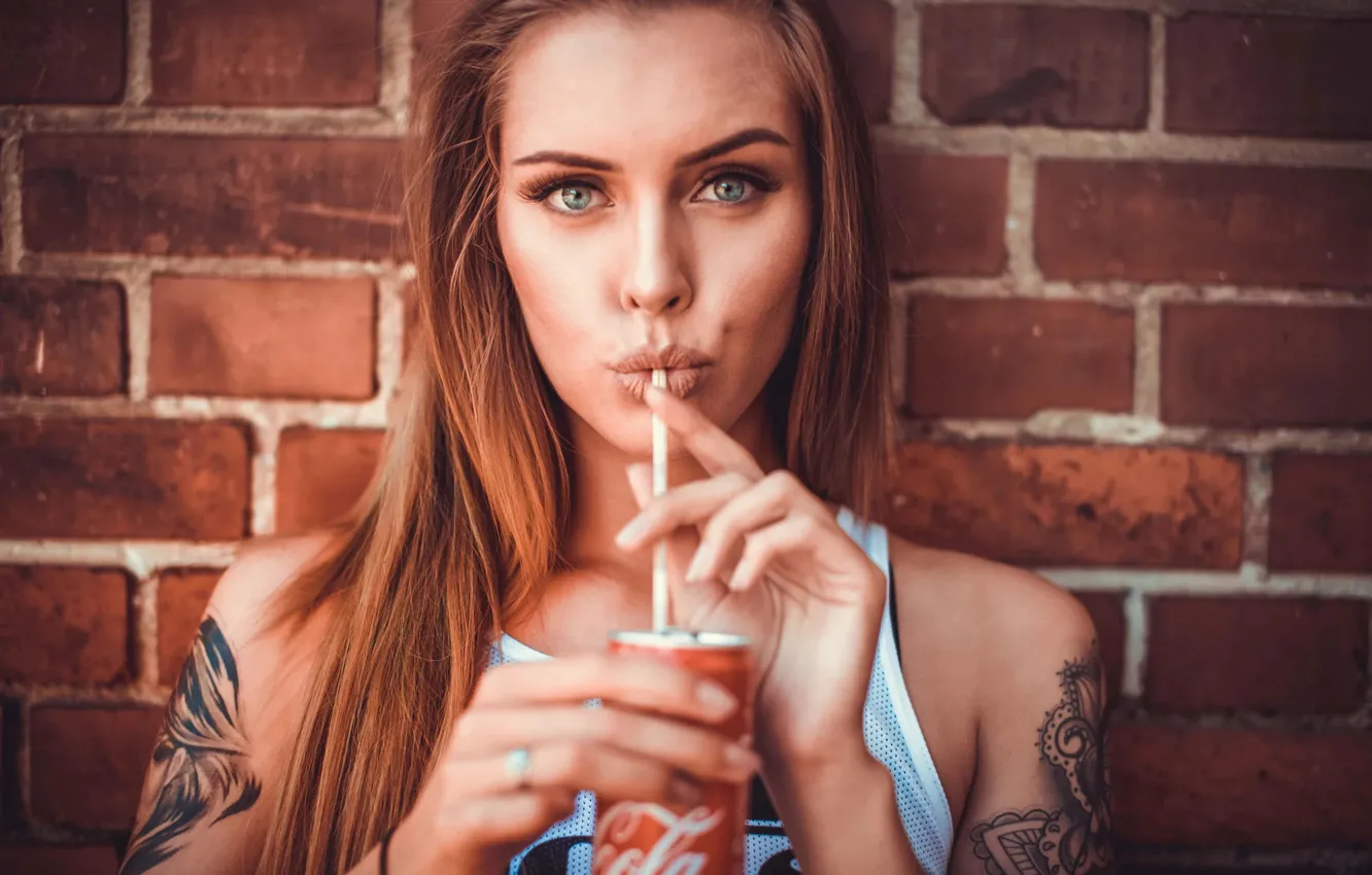 Photo wallpaper Girl, tattoo, Coca Cola, drinking, Jens Last Name