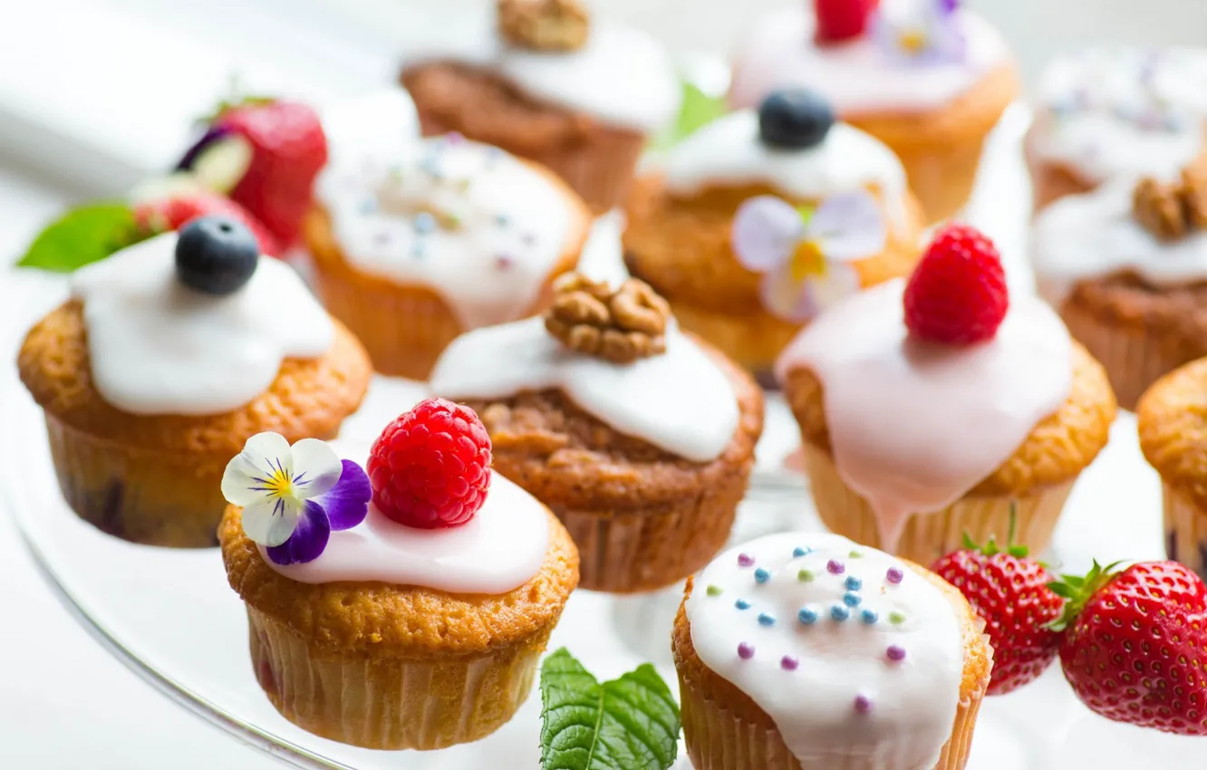 Photo wallpaper raspberry, strawberry, cream, walnuts, cupcakes