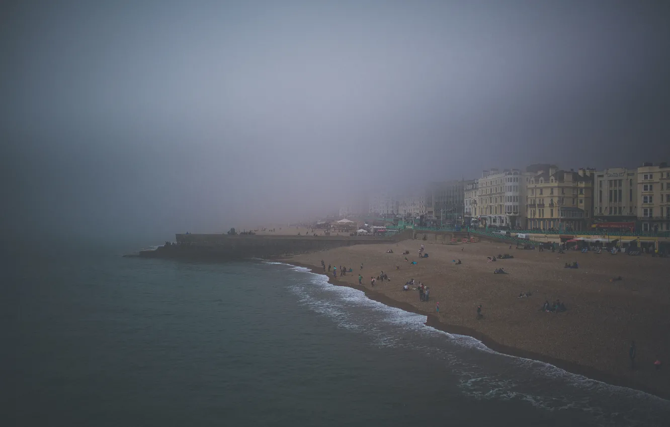 Photo wallpaper beach, people, fog