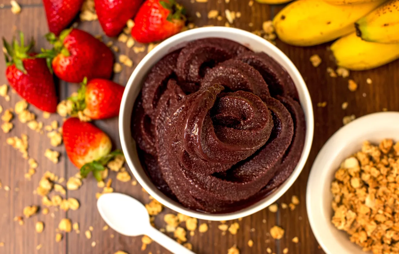 Photo wallpaper berries, table, Board, strawberry, spoon, bananas, bowl, cream