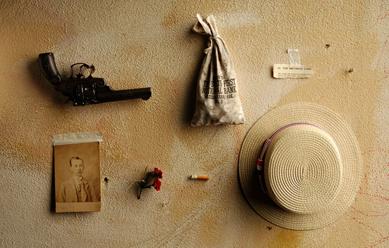 Photo wallpaper wall, things, revolver